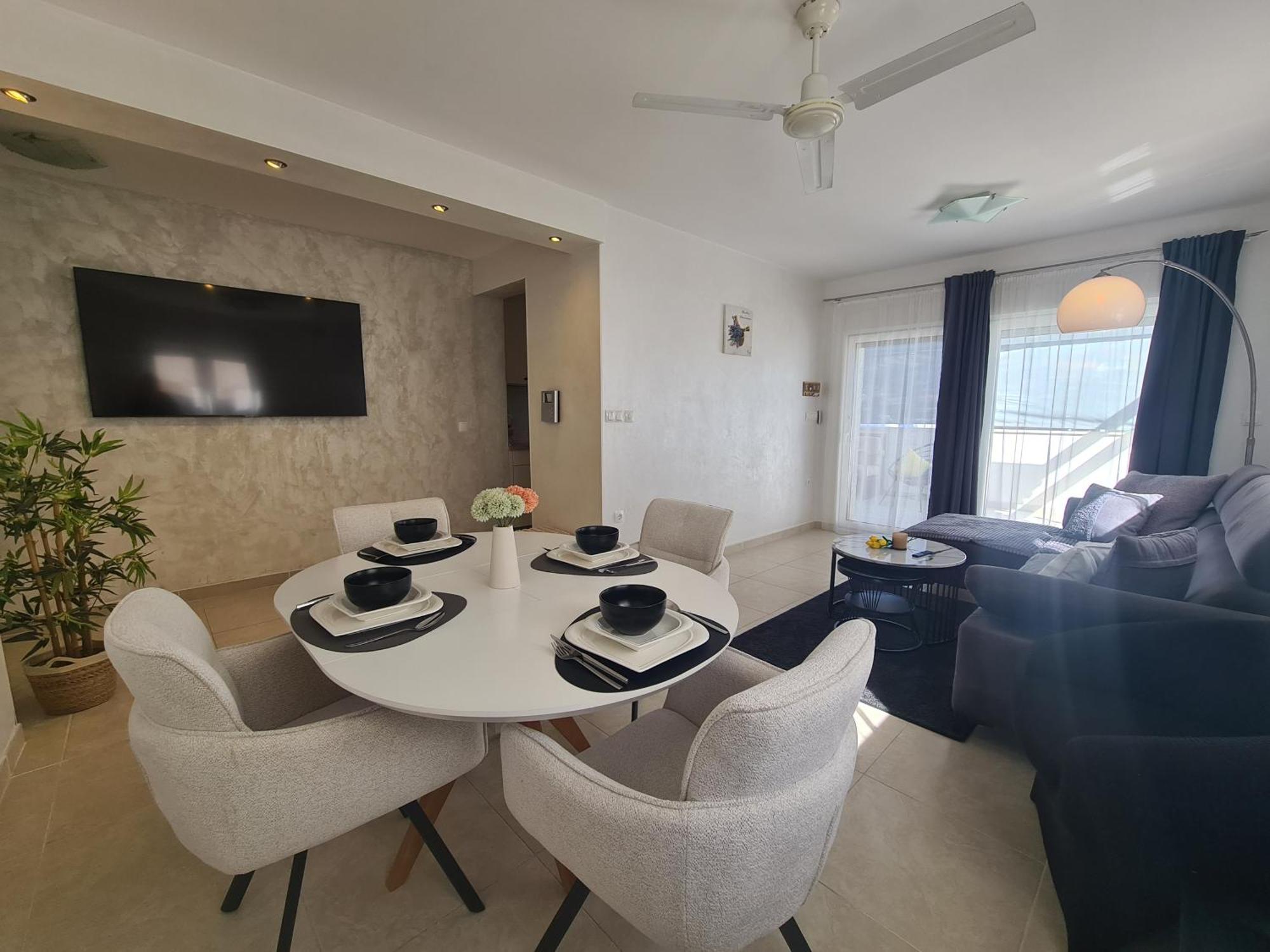 Modern Apartment Near The Sea-Mise Трогир Экстерьер фото