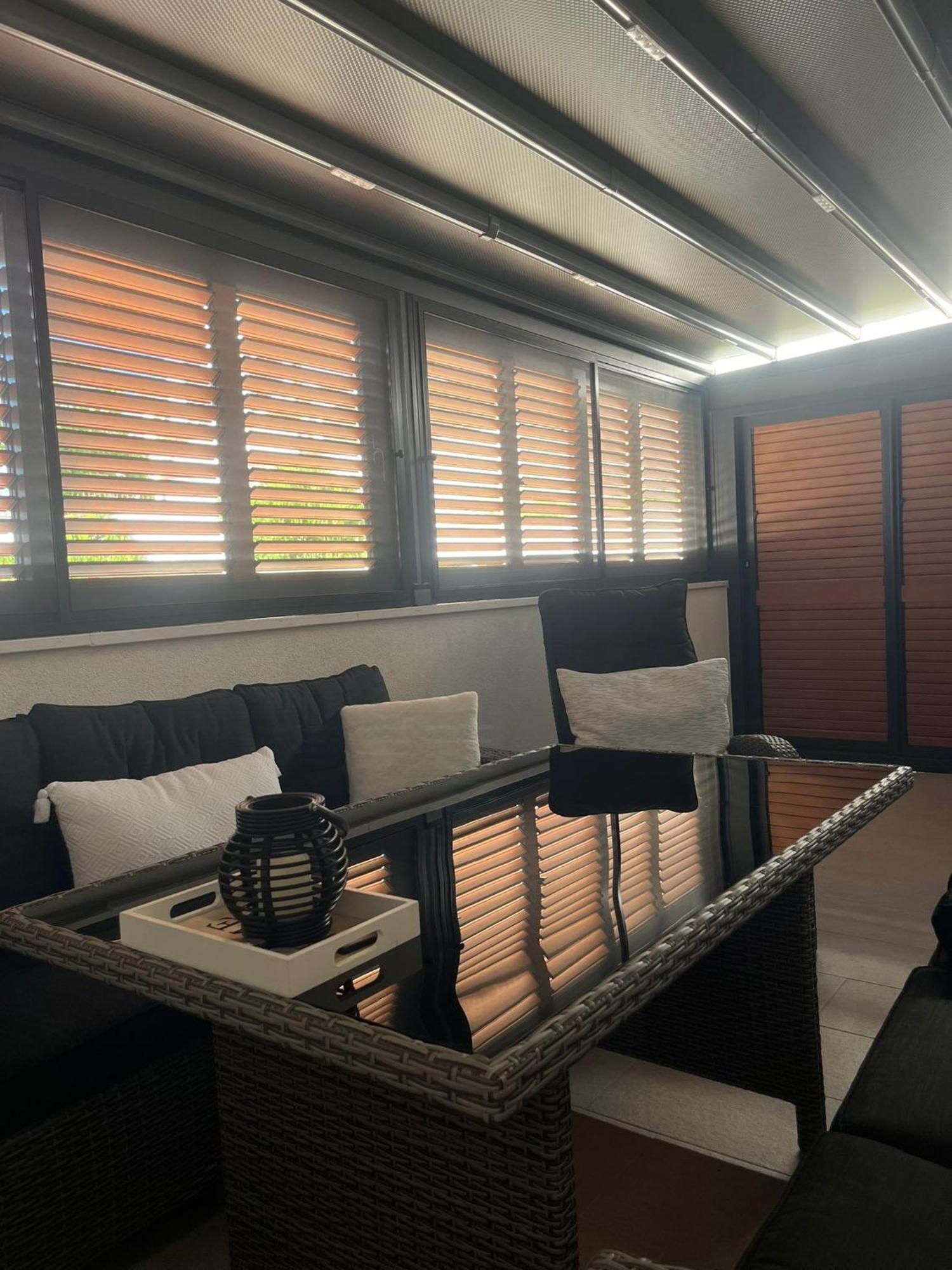 Modern Apartment Near The Sea-Mise Трогир Экстерьер фото