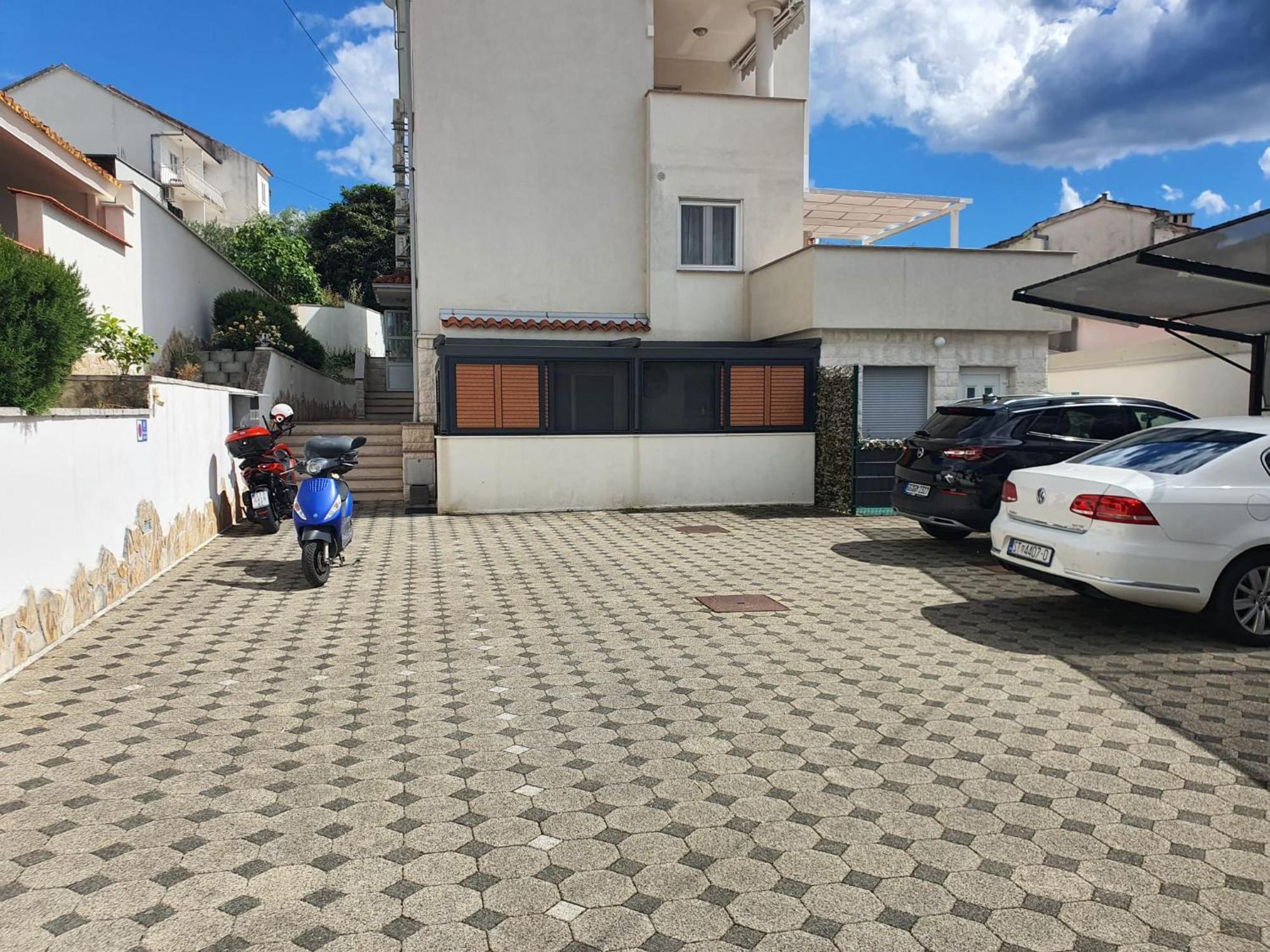 Modern Apartment Near The Sea-Mise Трогир Экстерьер фото